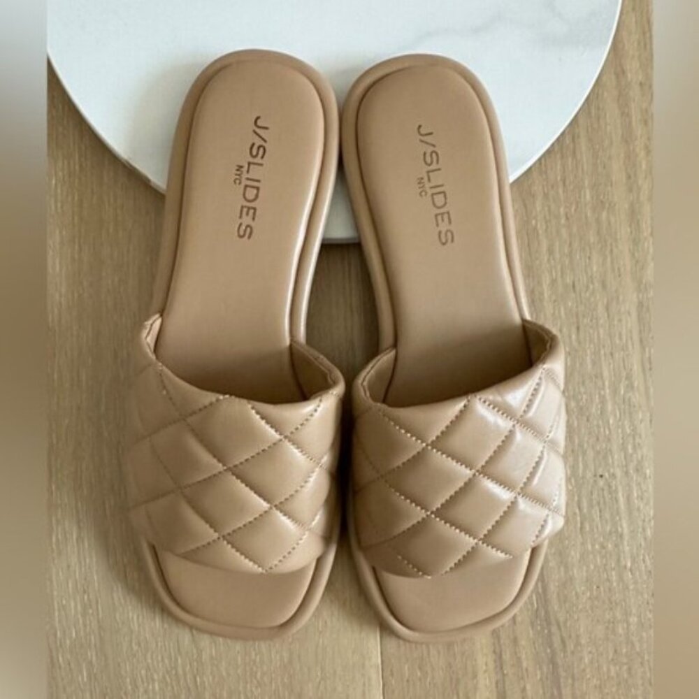J/Slides Yoe Quilted Leather Sandals Nude Camel Size 8.5 New